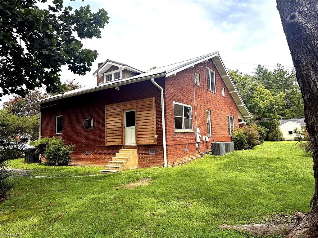 441 Elk Spur Street