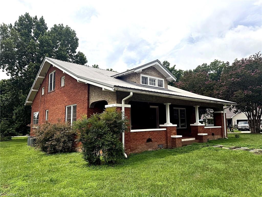 441 Elk Spur Street