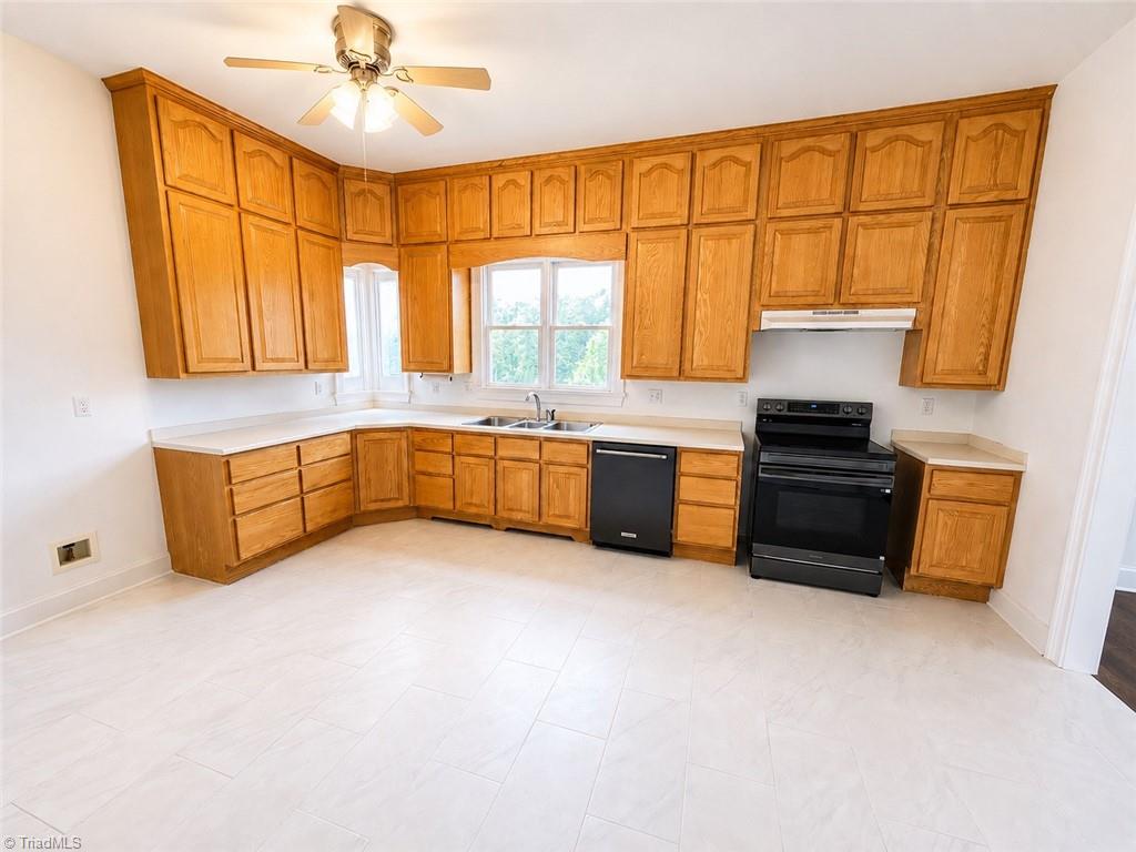 2421 Harvel School Road