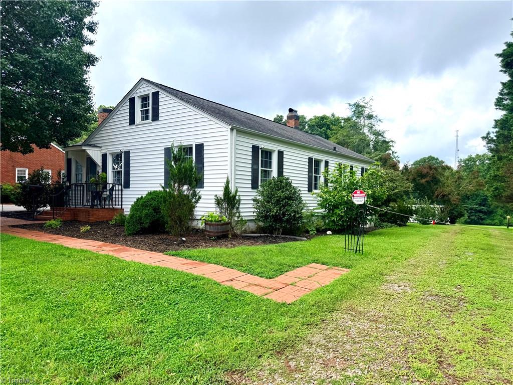 971 Bridge Street
