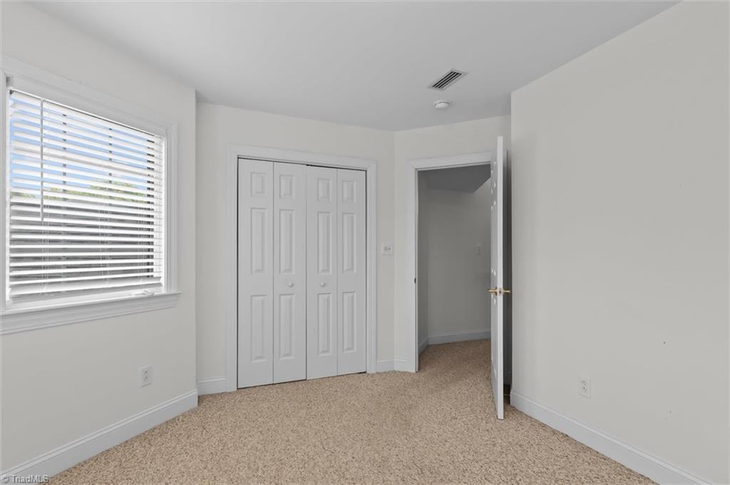 1148 Town N Country Drive