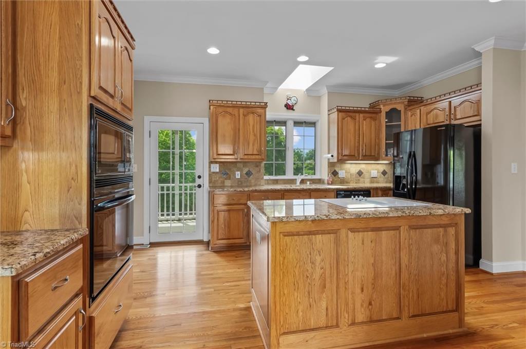 1148 Town N Country Drive