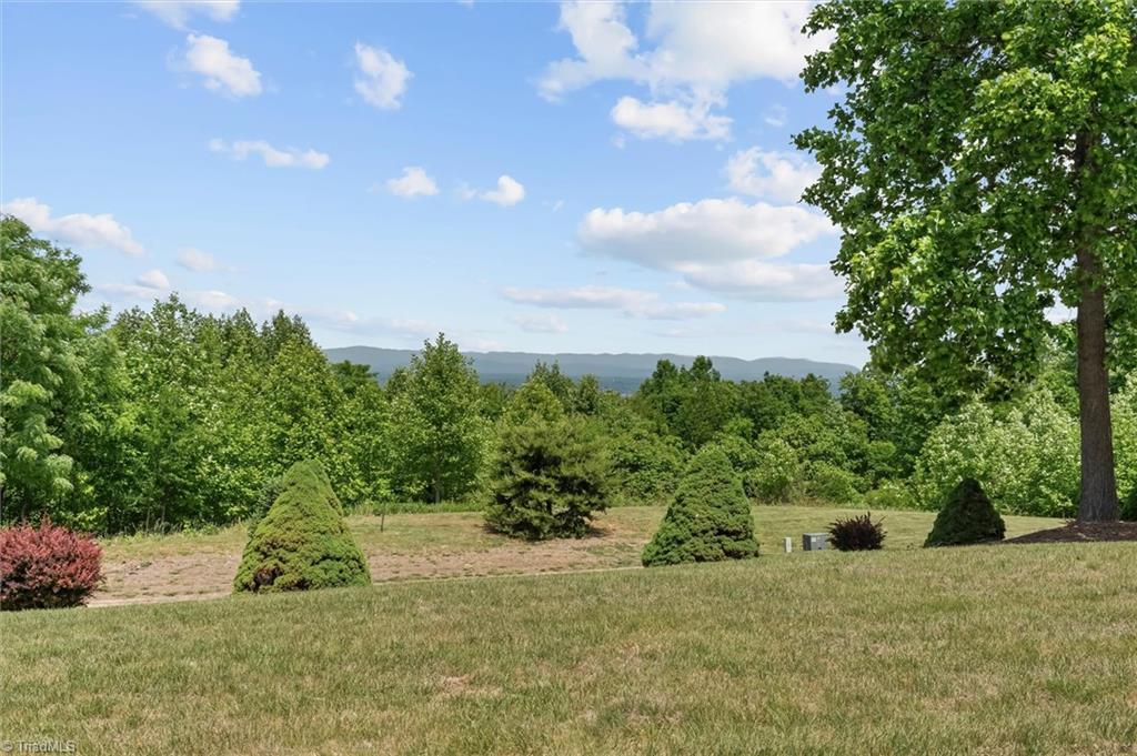1148 Town N Country Drive