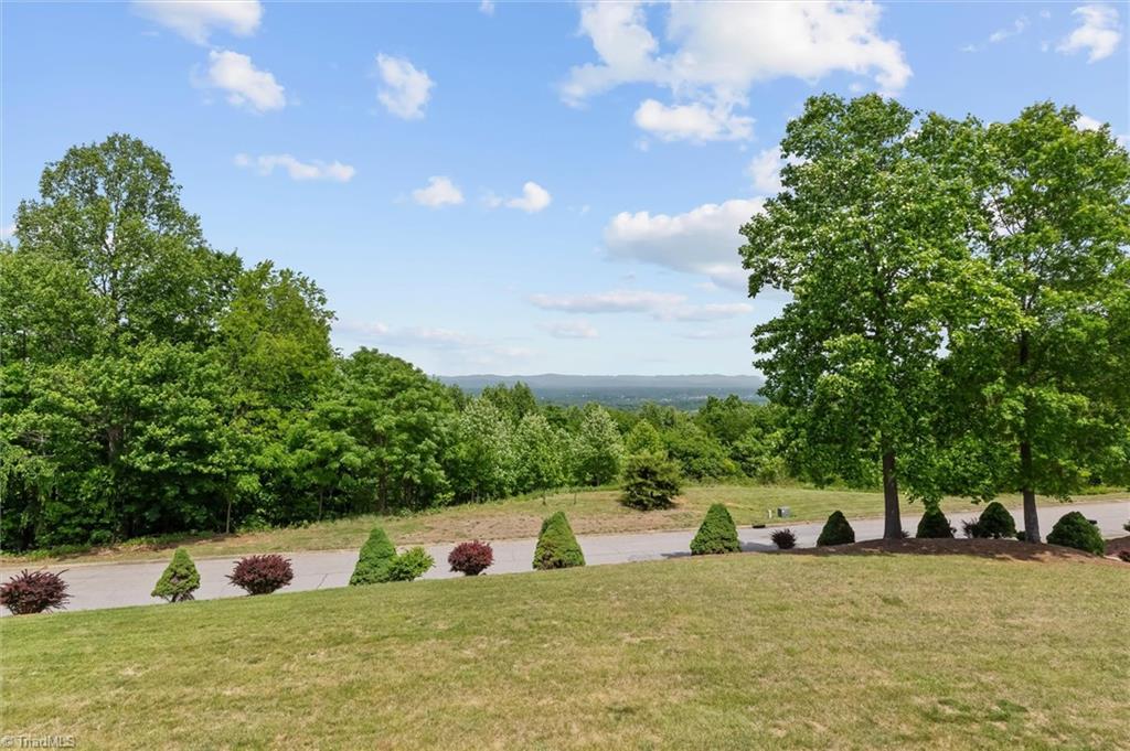 1148 Town N Country Drive