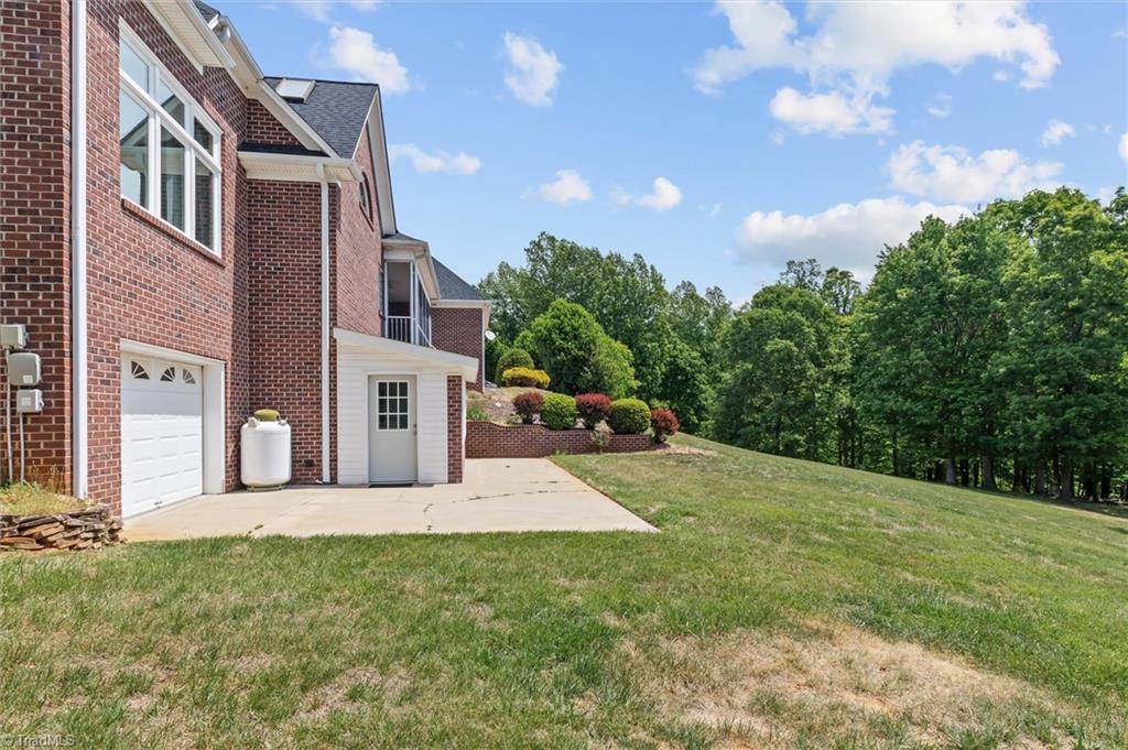 1148 Town N Country Drive