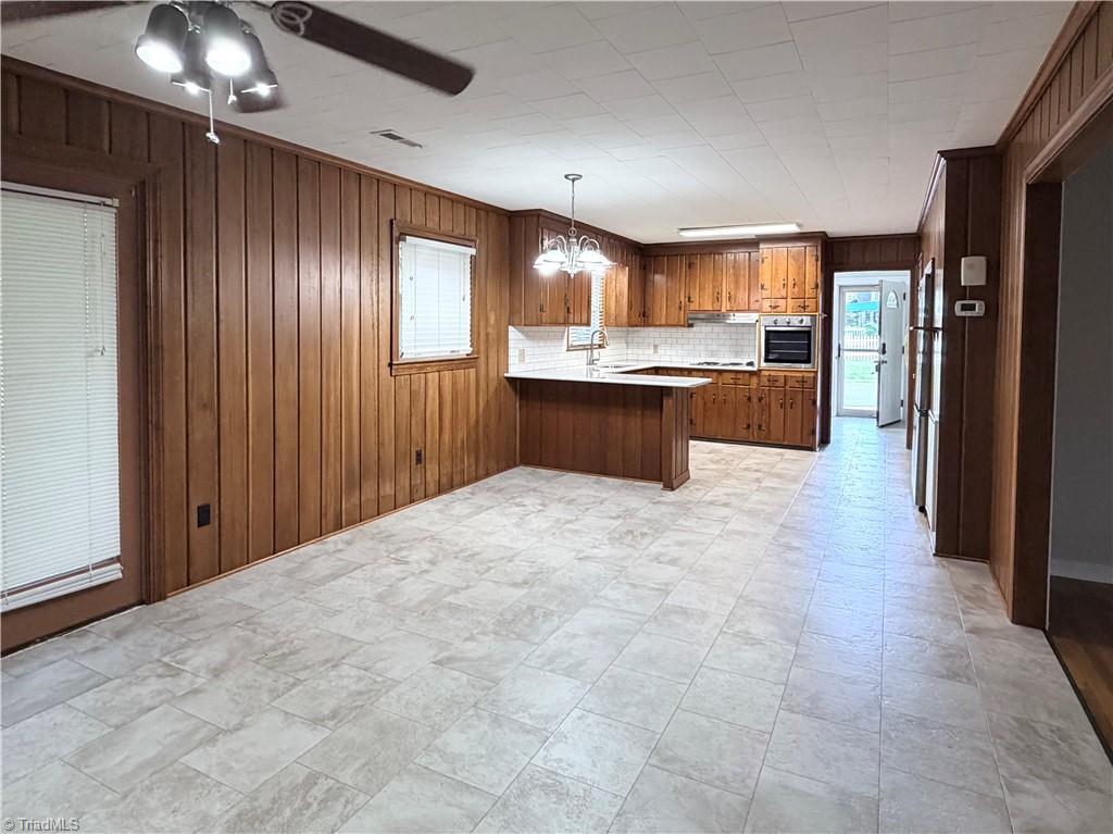 776 Country Club Drive