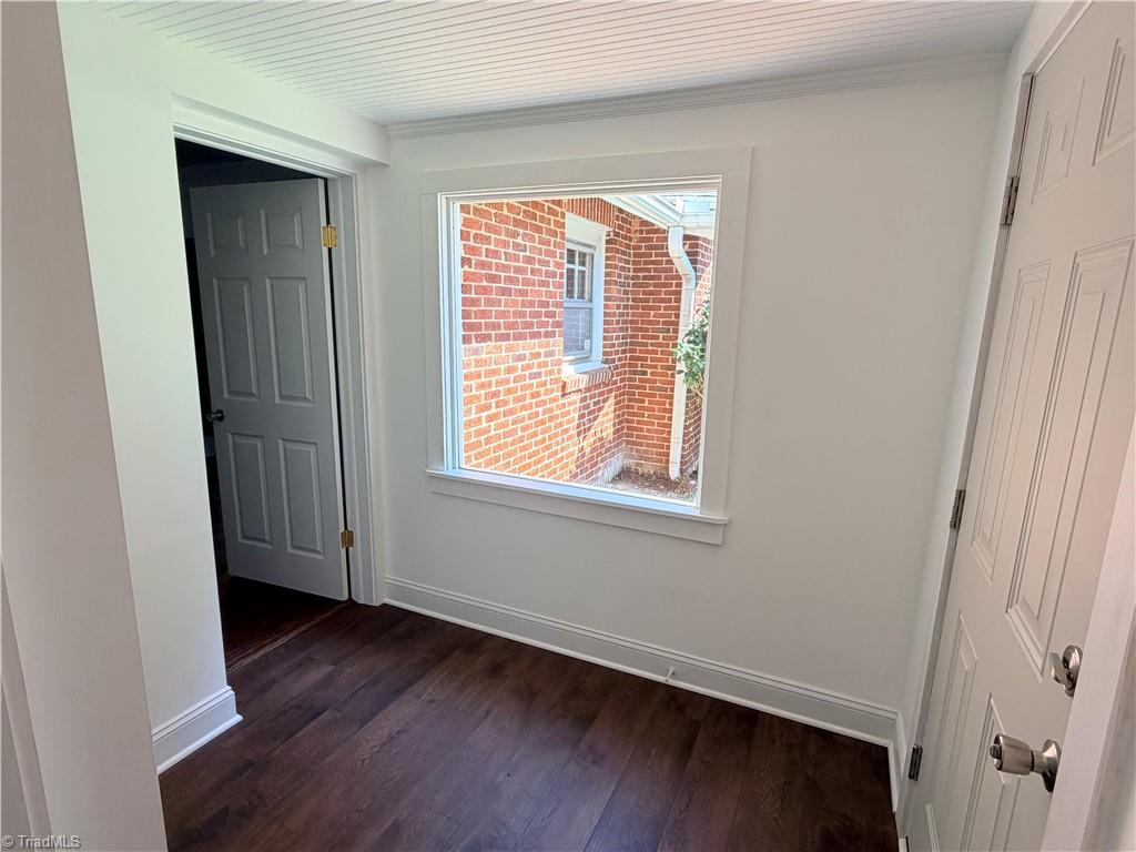536 Main Street