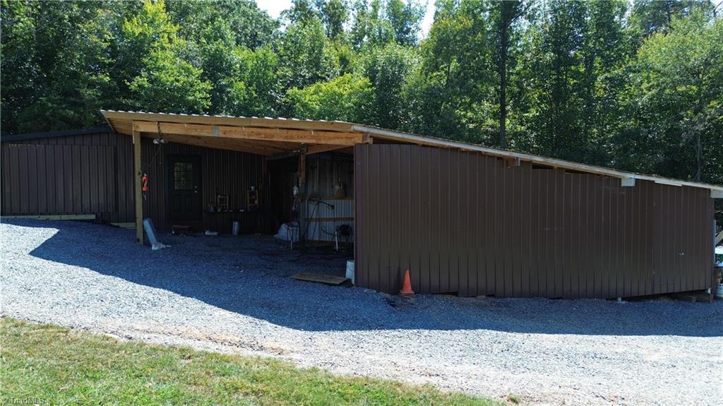 3933 Simmons Patton Road