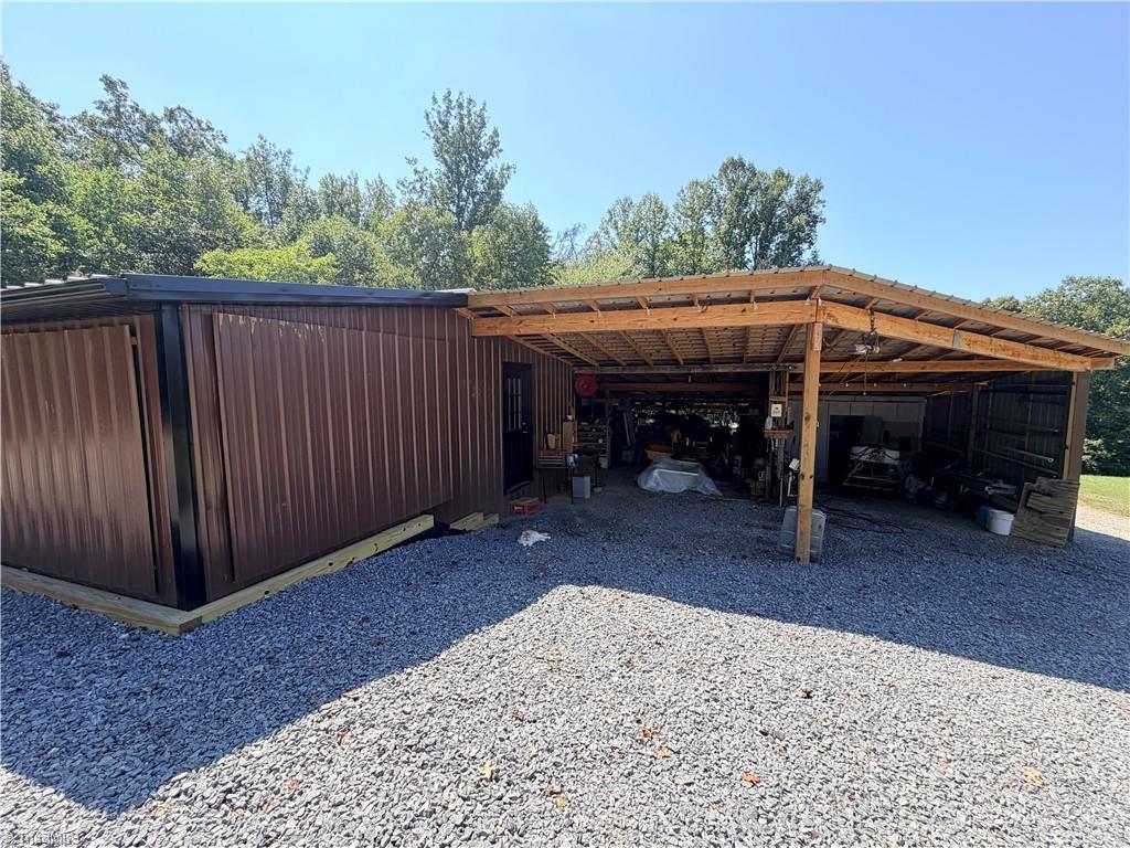 3933 Simmons Patton Road