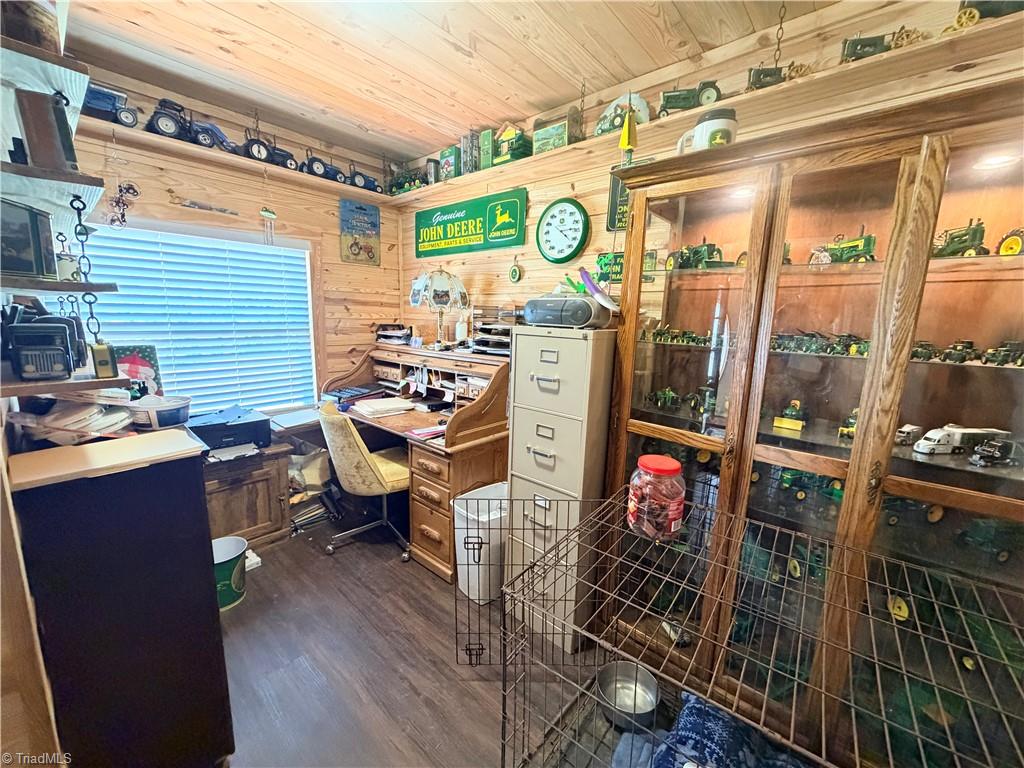 3933 Simmons Patton Road