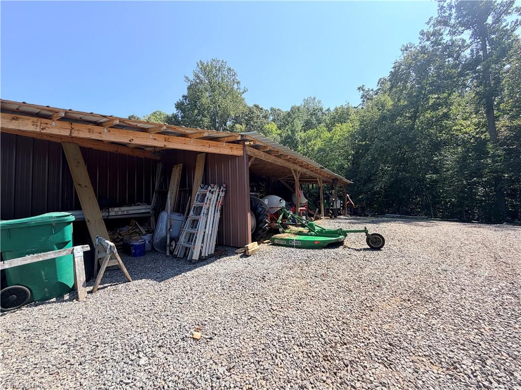 3933 Simmons Patton Road