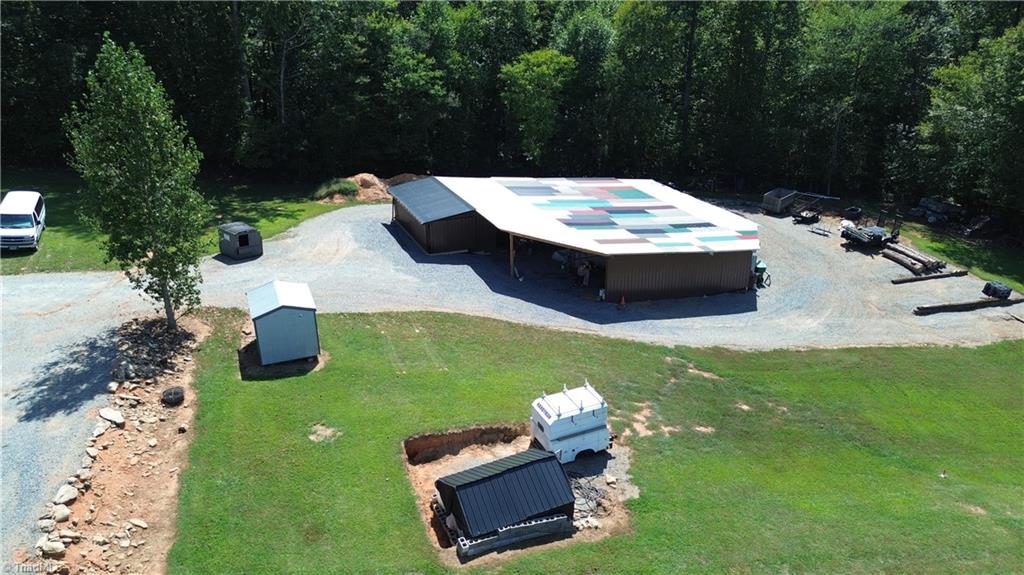 3933 Simmons Patton Road