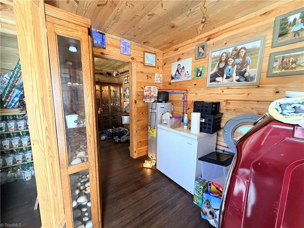 3933 Simmons Patton Road