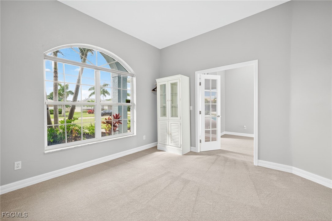 1909 SW 29th TER