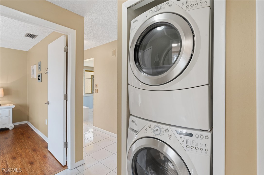 4115 SE 18th PL 201