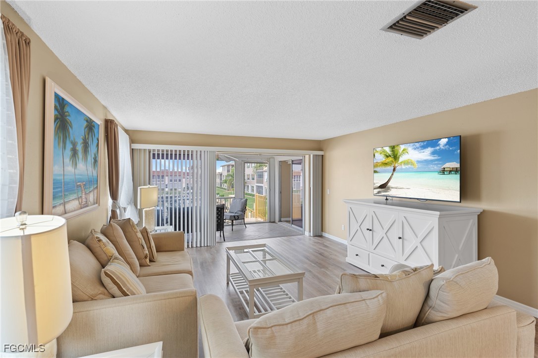 4115 SE 18th PL 201