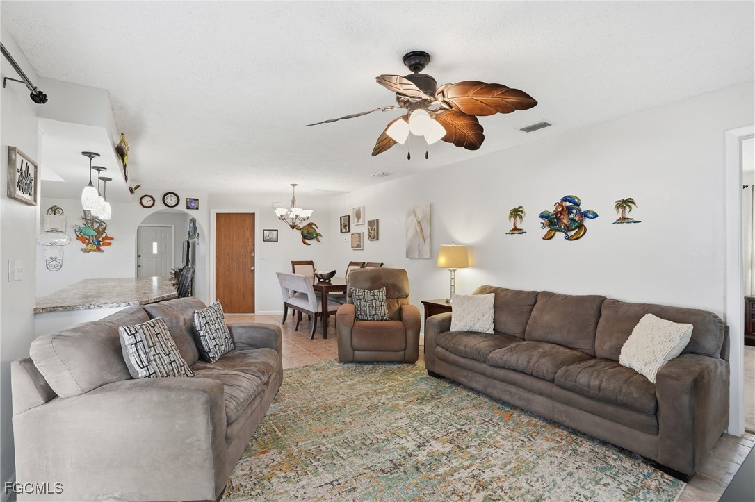 1411 NE 19th TER