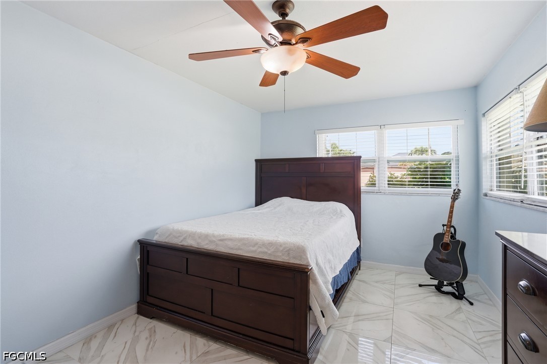 5229 Pelican BLVD