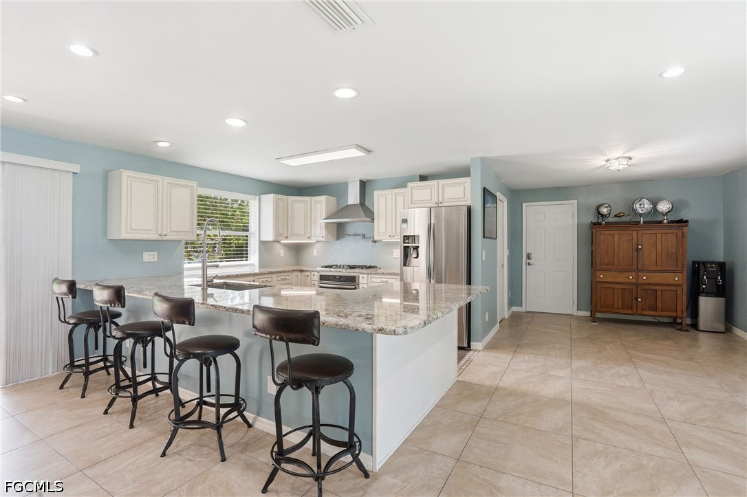 5229 Pelican BLVD