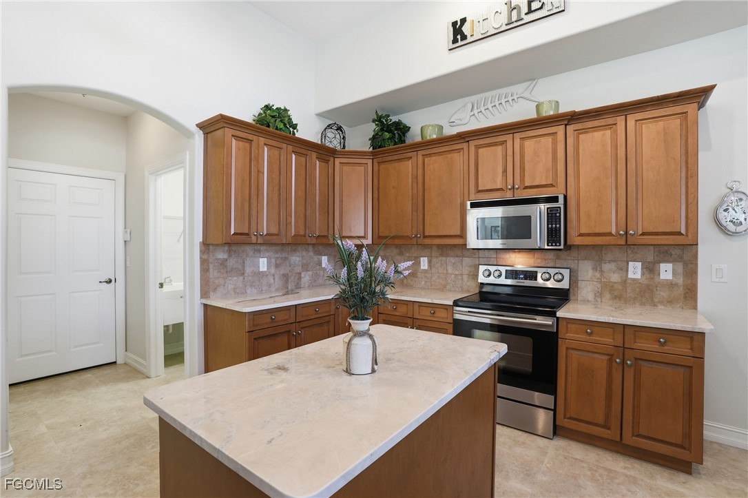 5267 Tiffany CT