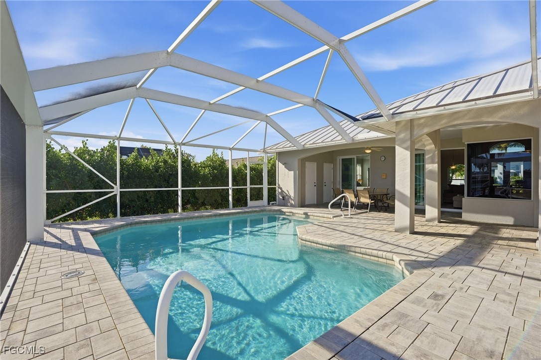 5267 Stratford CT