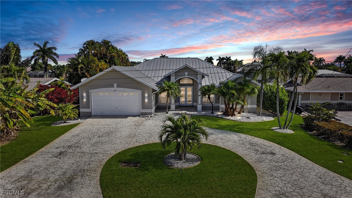 5267 Stratford CT