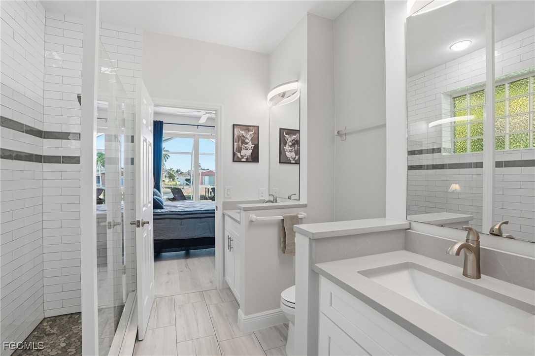5267 Stratford CT