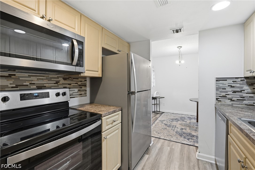 2366 E Mall DR 403