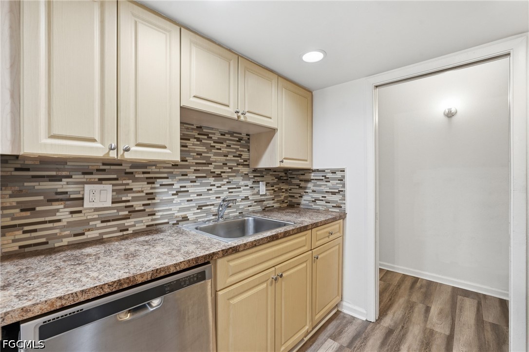 2366 E Mall DR 403
