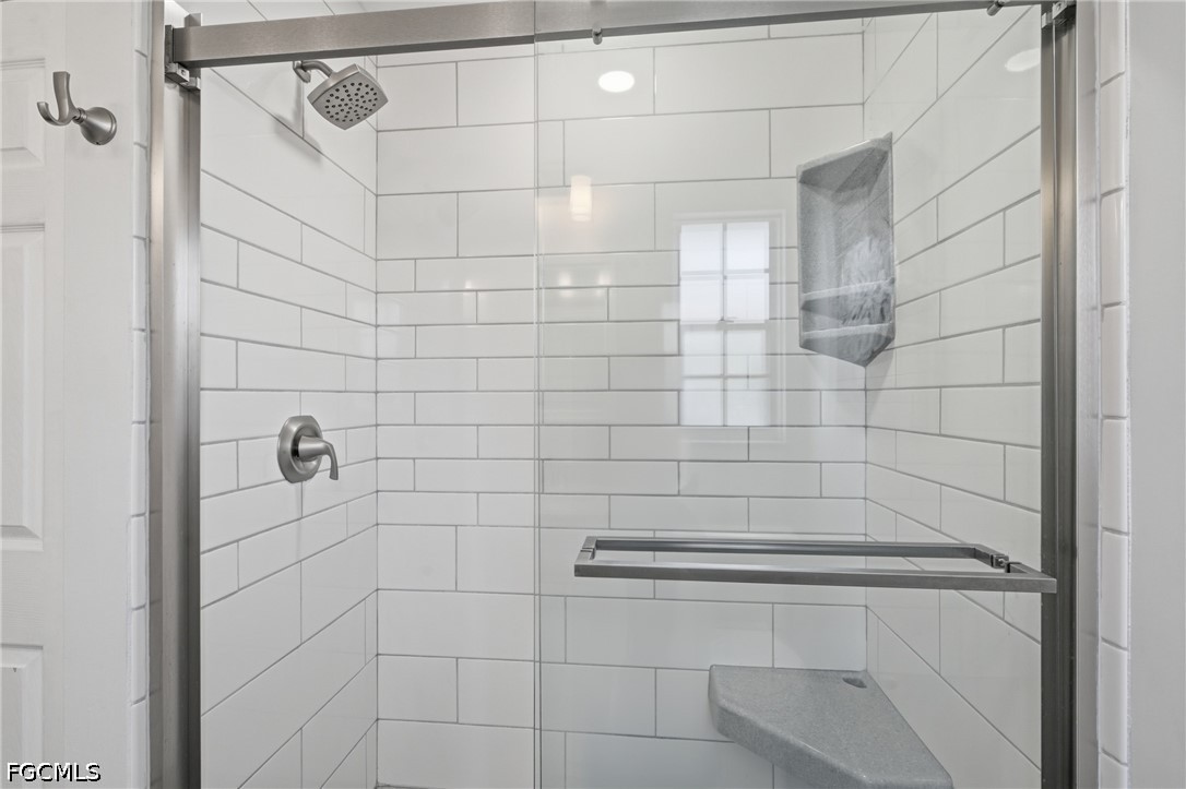 5112 Coronado PKWY 12
