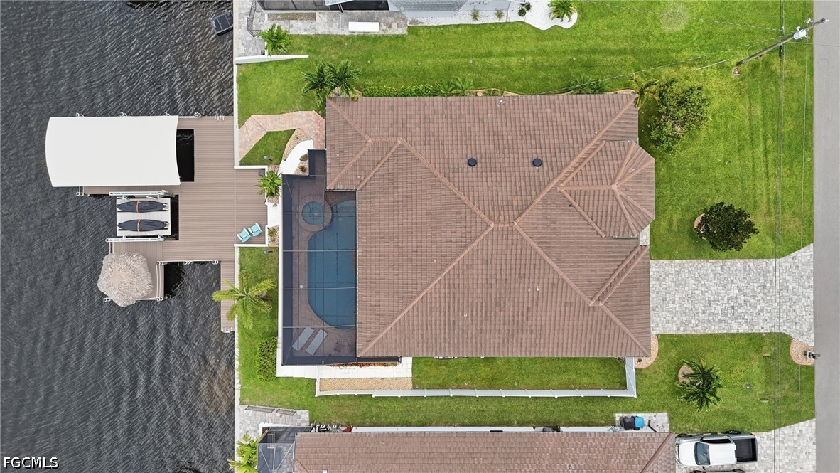 3221 SE 10th AVE