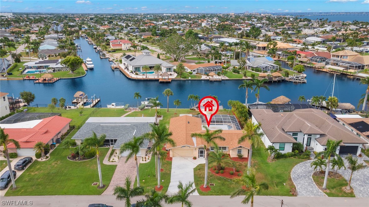 913 Dolphin DR S