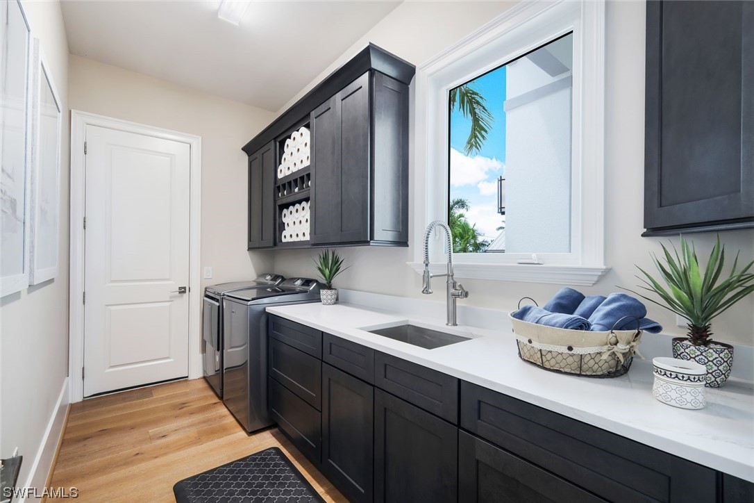 3817 SE 21st PL