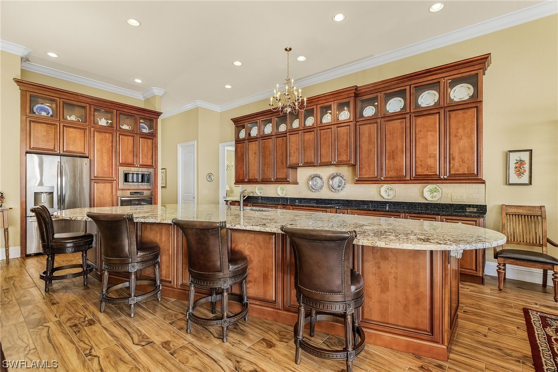 1036 Dolphin DR