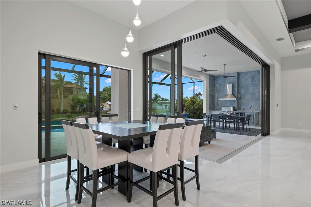 5015 Pelican BLVD