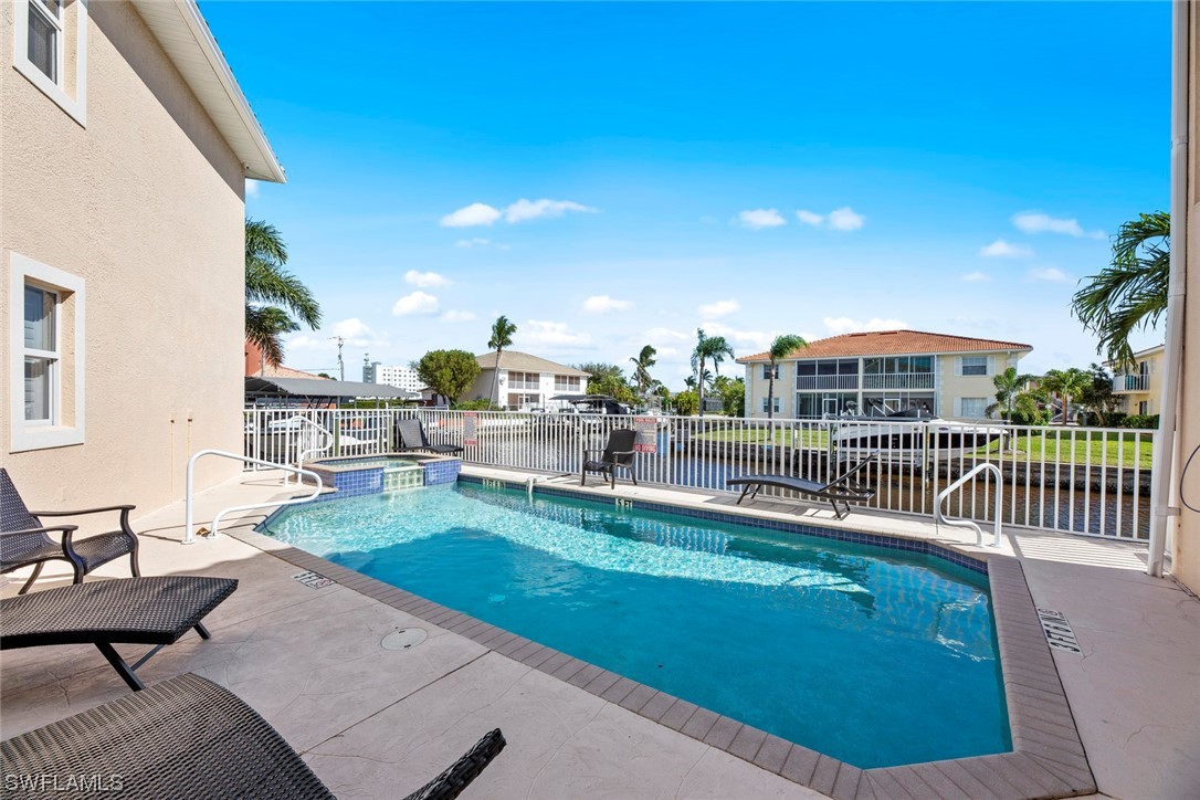 5111 Atlantic CT 208