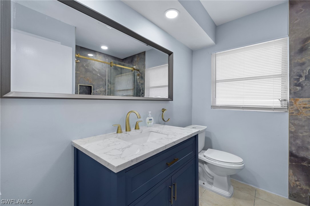 4906 Nassau CT