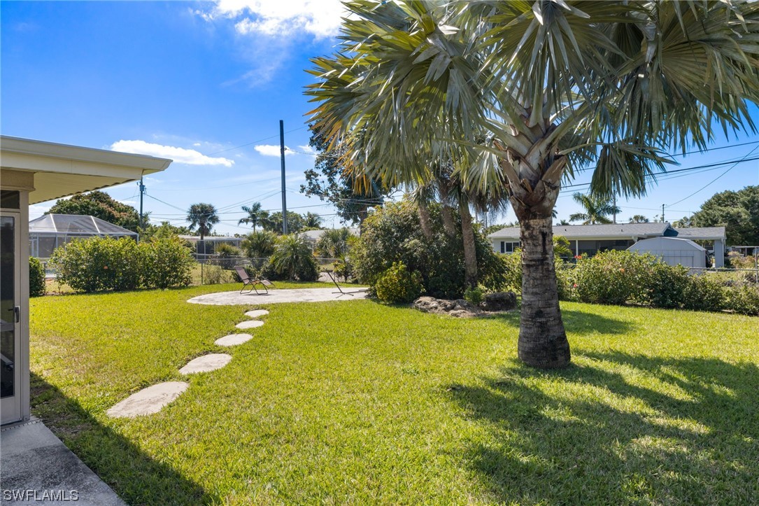 4906 Nassau CT