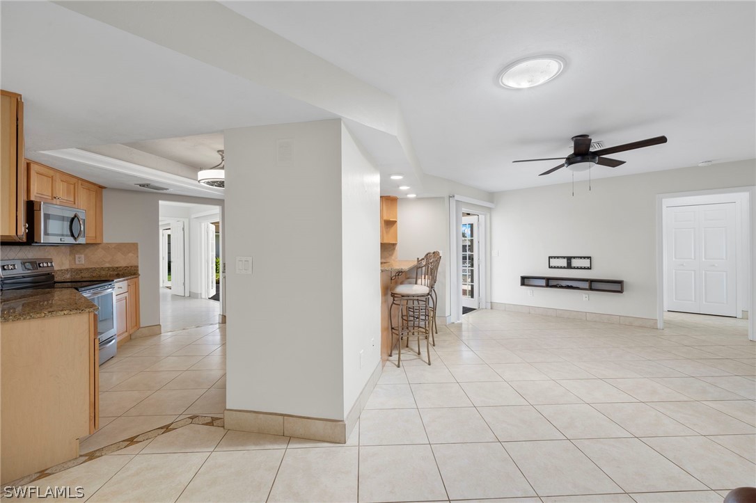 3746 SE 1st PL