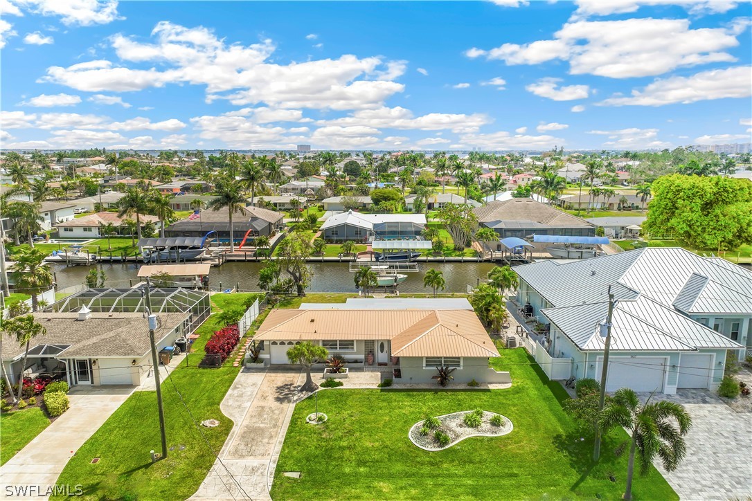 5623 E Deauville CT