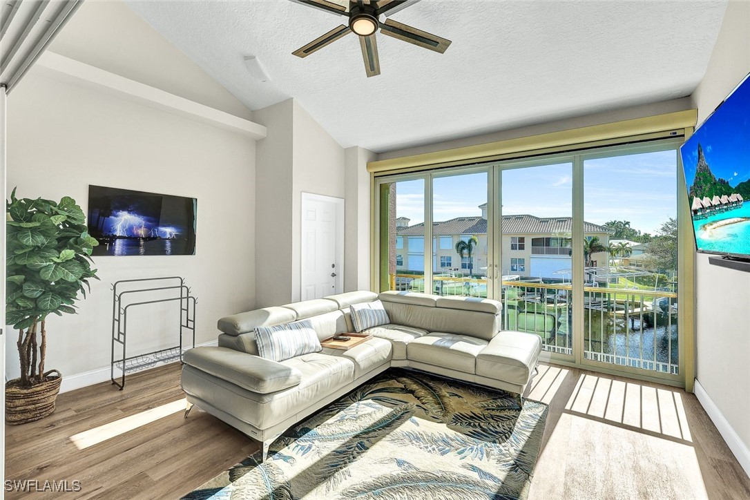 728 Victoria DR 201