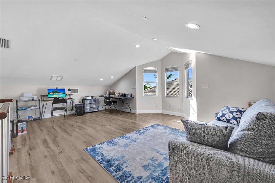 728 Victoria DR 201