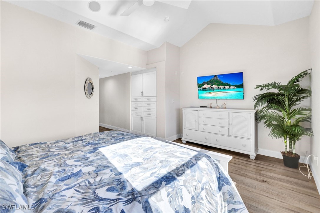 728 Victoria DR 201