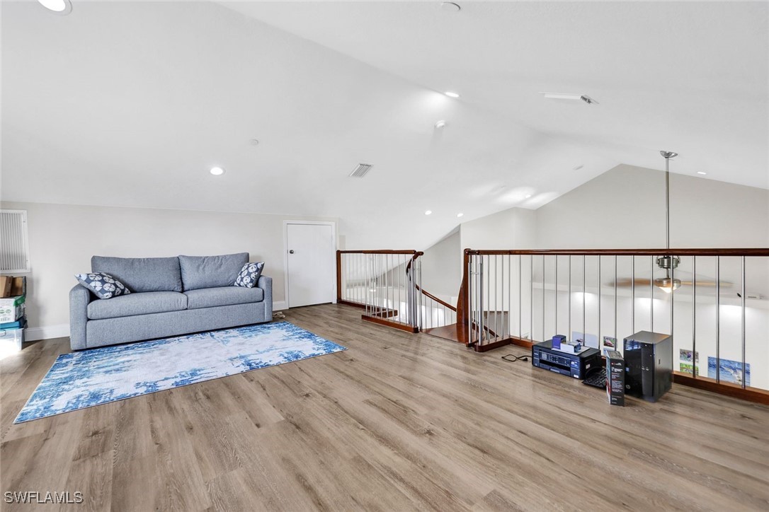 728 Victoria DR 201