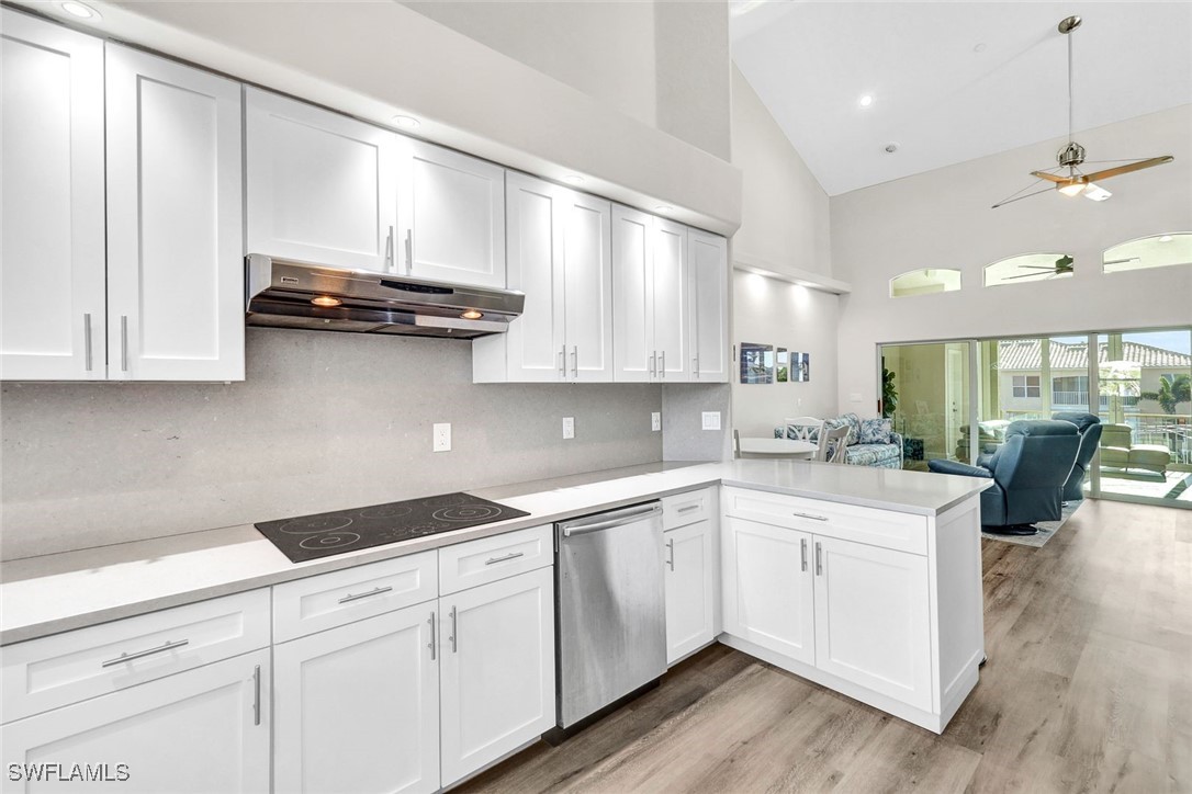 728 Victoria DR 201