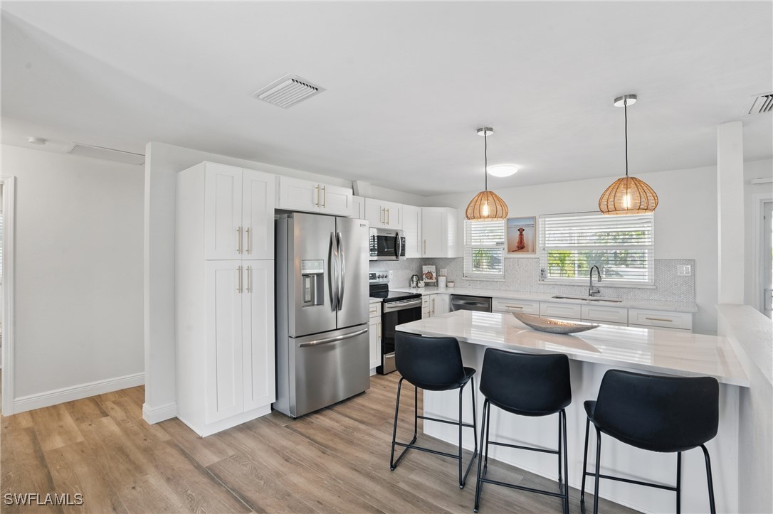 157 SW 54th ST