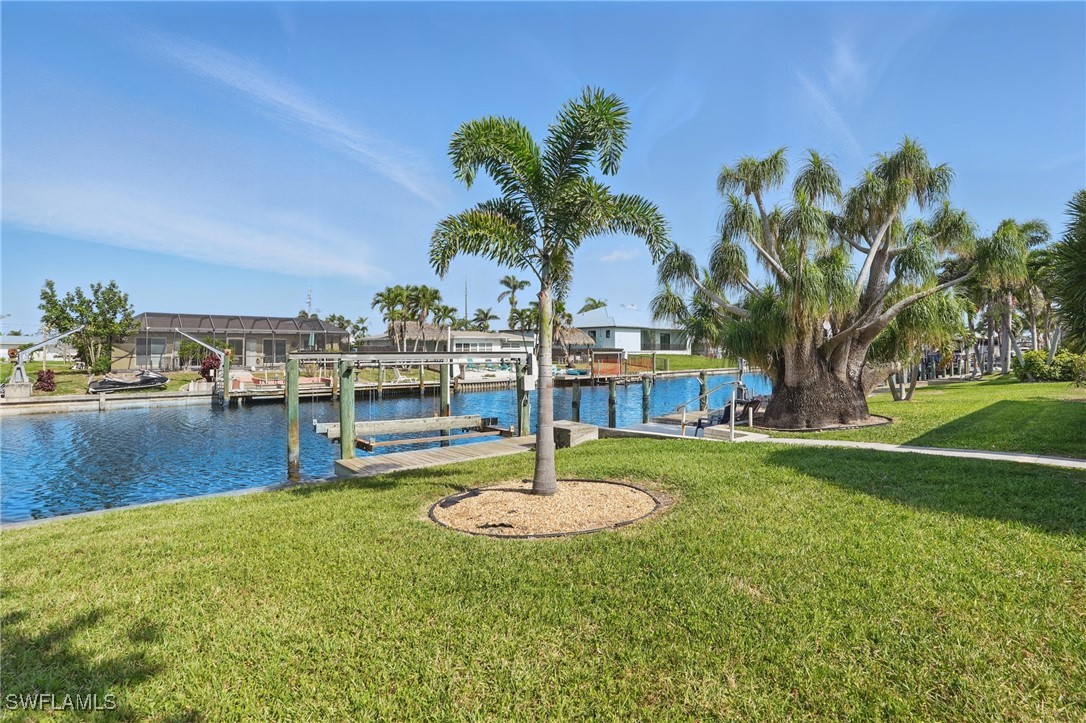 5325 Colonade CT