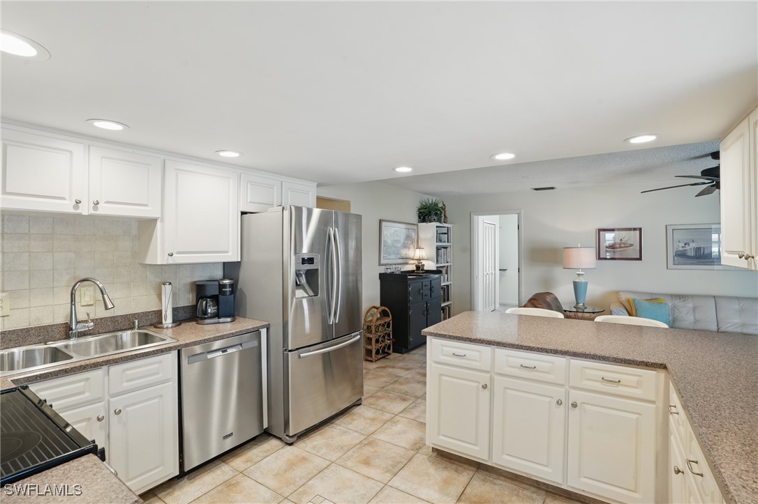 5325 Colonade CT