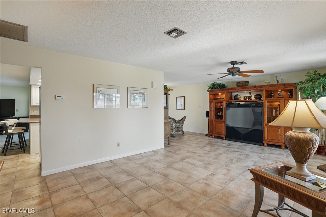 5325 Colonade CT