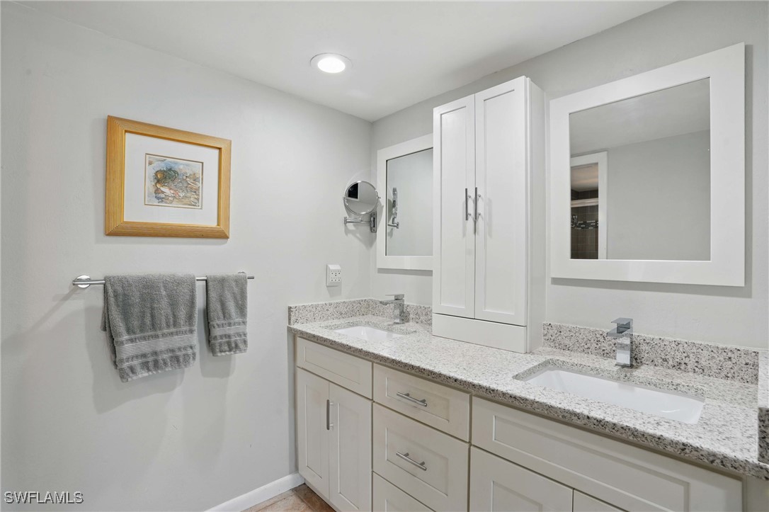 5325 Colonade CT
